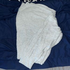 Knit slightly cropped sweater